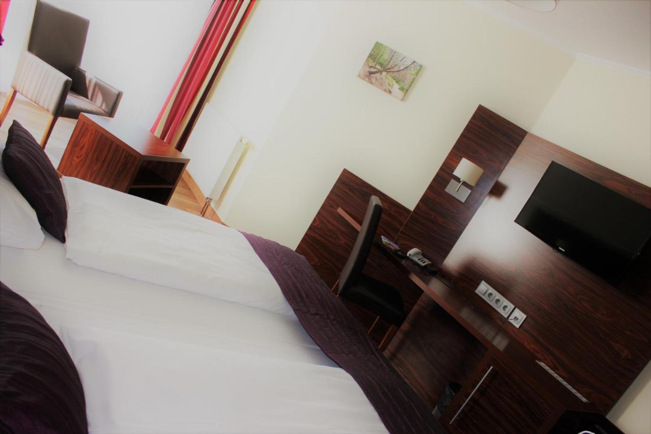 Hotel Germersheimer Hof Ngoại thất bức ảnh